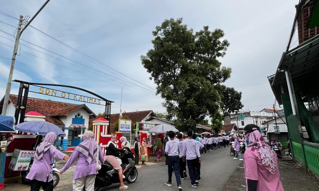 KTS Day ke_2 “Jalan Sehat”