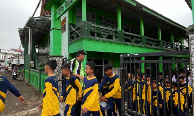 KTS Day ke_2 “Jalan Sehat”