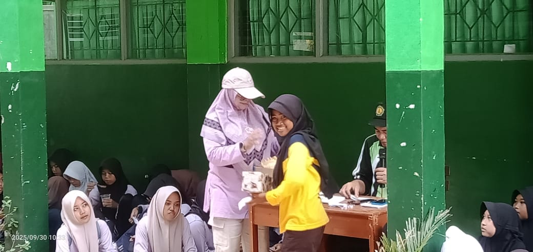 KTS Day ke_2 “Jalan Sehat”