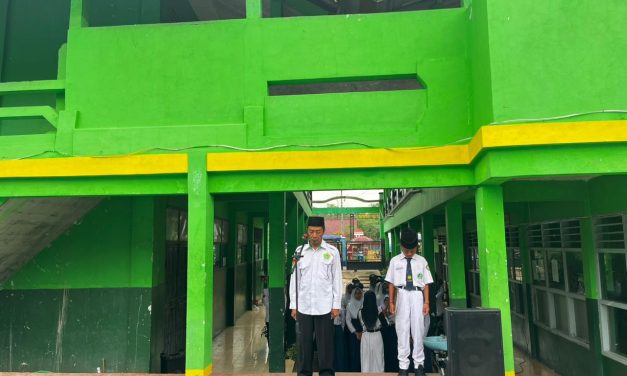 Upacara Hari Sumpah Pemuda ke 97 Tahun 2025 “Pemuda Pemudi Bergerak, Indonesia Bersatu.”