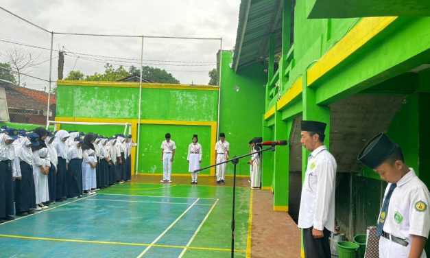 Upacara Hari Sumpah Pemuda ke 97 Tahun 2025 “Pemuda Pemudi Bergerak, Indonesia Bersatu.”