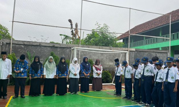 Upacara Hari Sumpah Pemuda ke 97 Tahun 2025 “Pemuda Pemudi Bergerak, Indonesia Bersatu.”