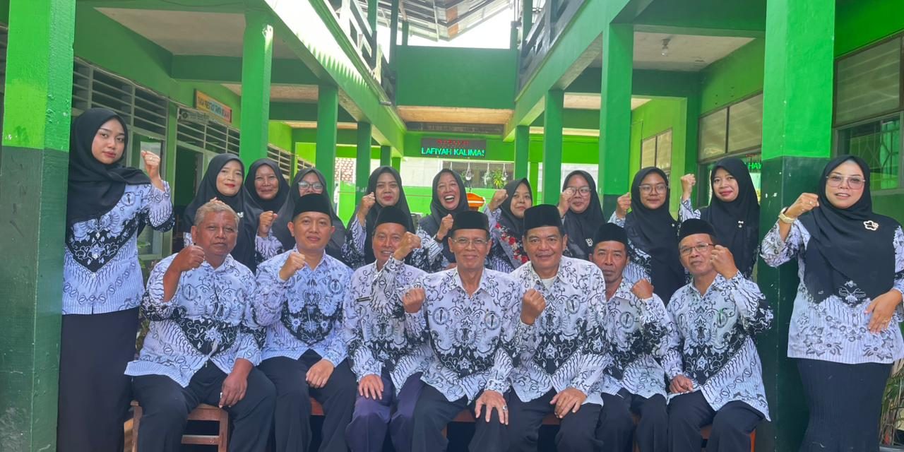 Upacara Peringatan HARI GURU NASIONAL 2025 ”MTs SALAFIYAH KALIMAS”
