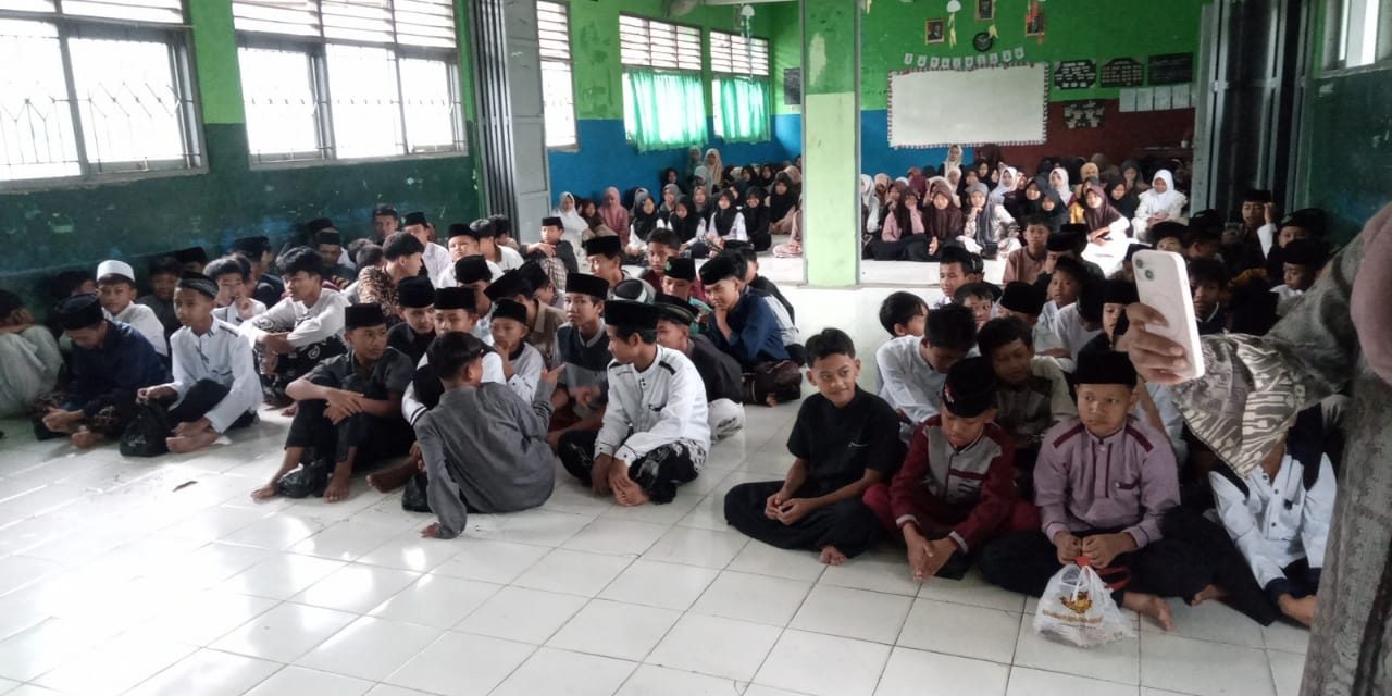 Memperingati Isra dan Mi’raj Nabi Muhammad SAW ”MTs Salafiyah Kalimas”