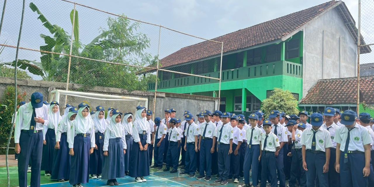Pelantikan osis masa bhakti 2026 – 2027 MTs Salafiyah Kalimas