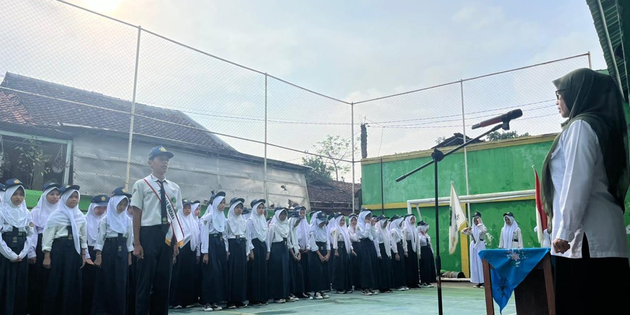 Pelantikan osis masa bhakti 2026 – 2027 MTs Salafiyah Kalimas